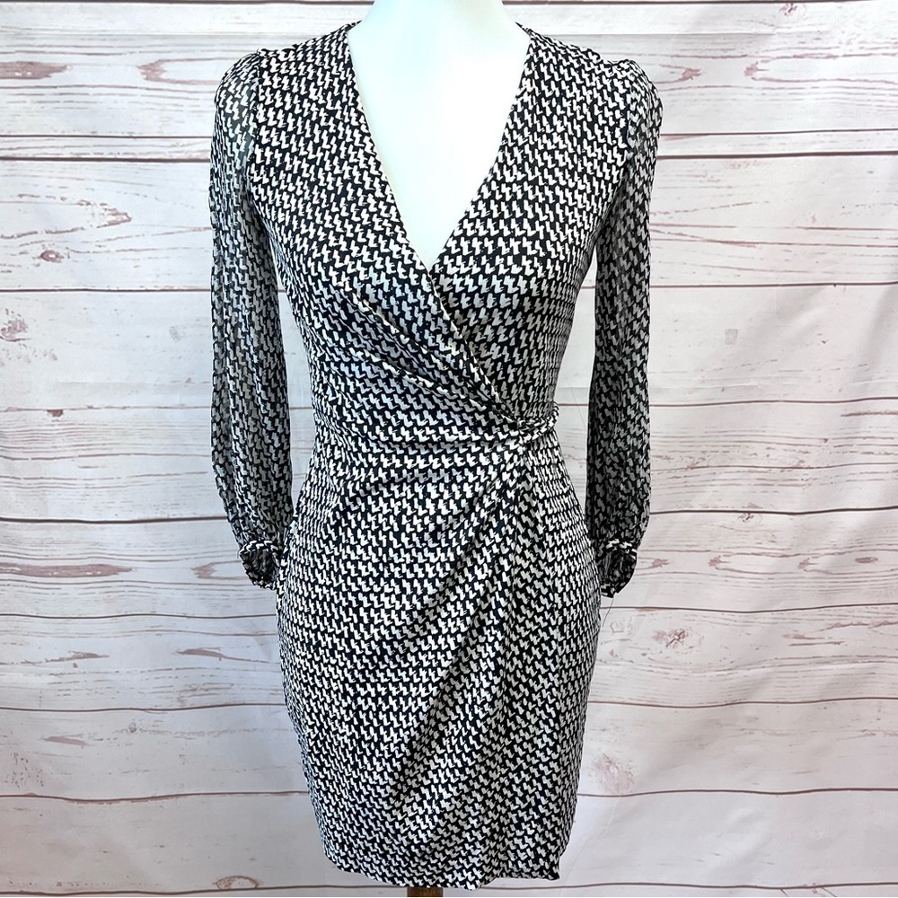 Diane Von Furstenburg Silk Knit Sigourney Puffy Sheer Sleeve Wrap Dress